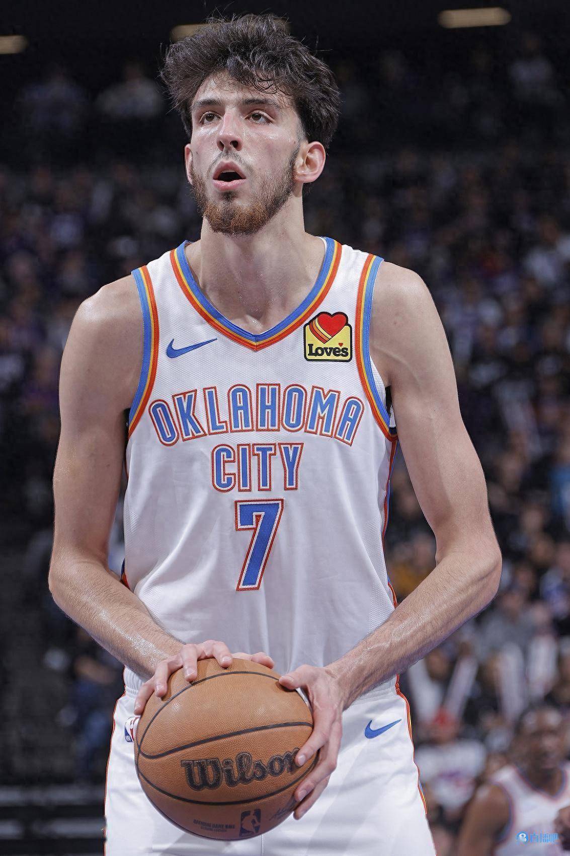 雷霆重视年轻球员培养注重未来