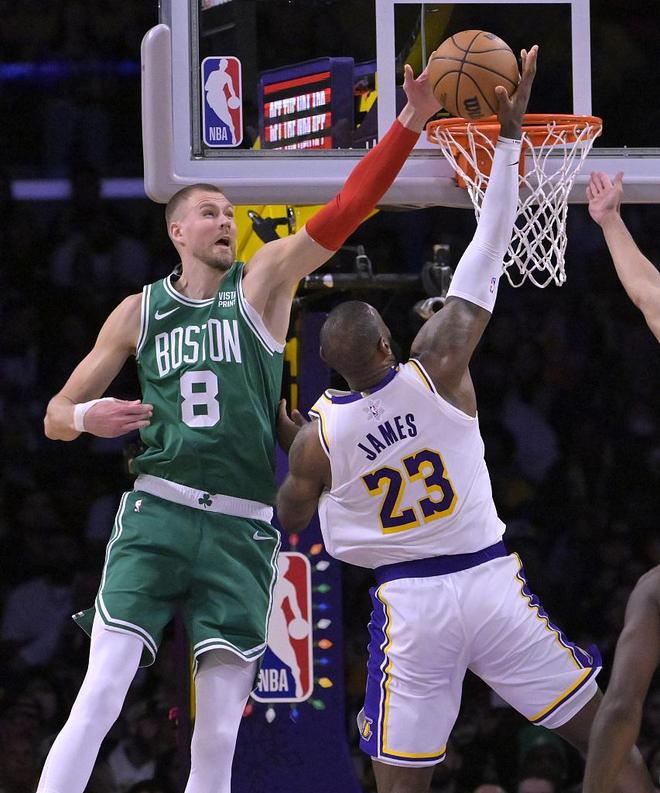 北京队逆转热火，布伦森刷新纪录