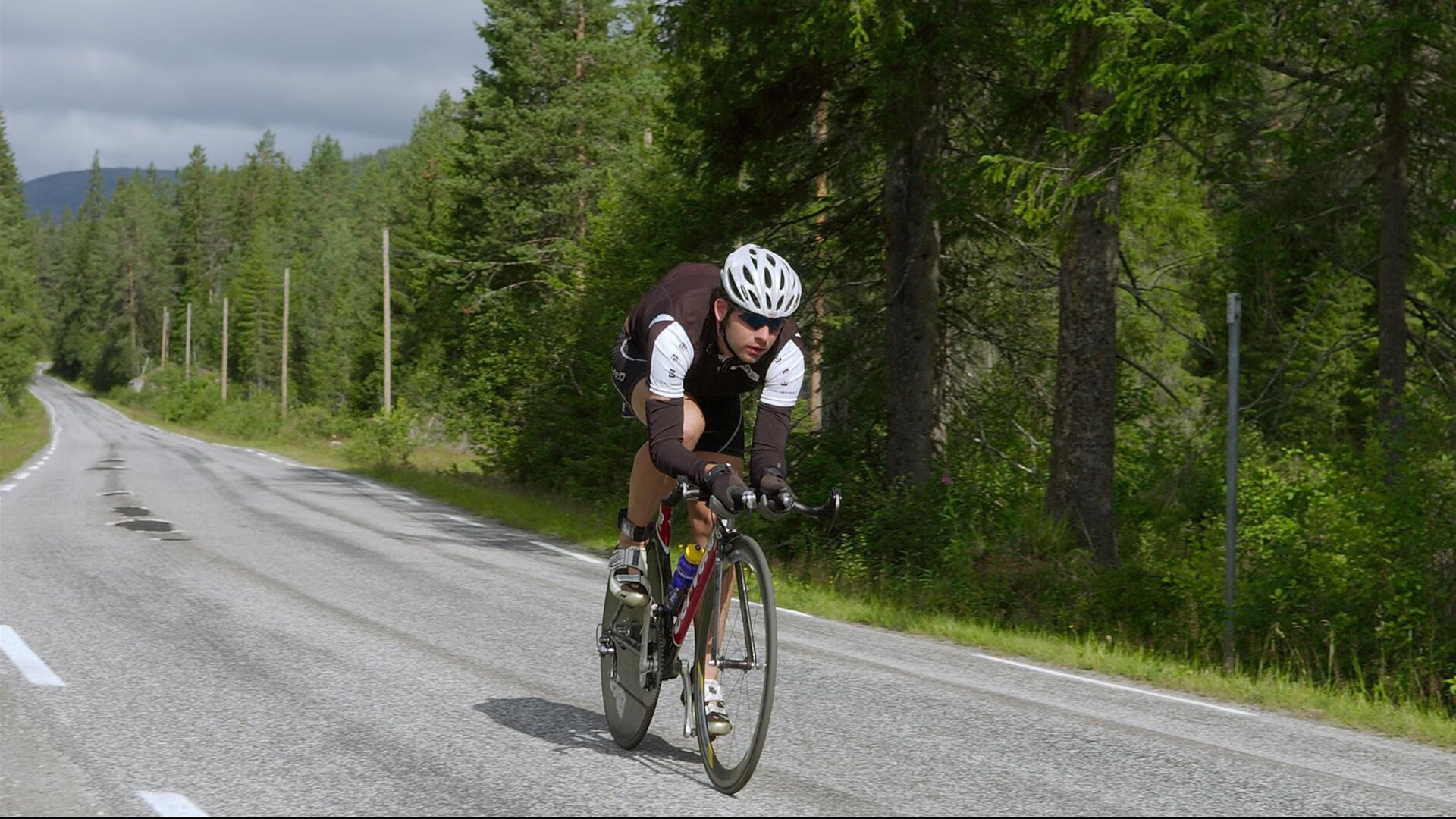 东决关键战之夜,小贾伦数据全面爆炸,新一代内线霸主诞生?