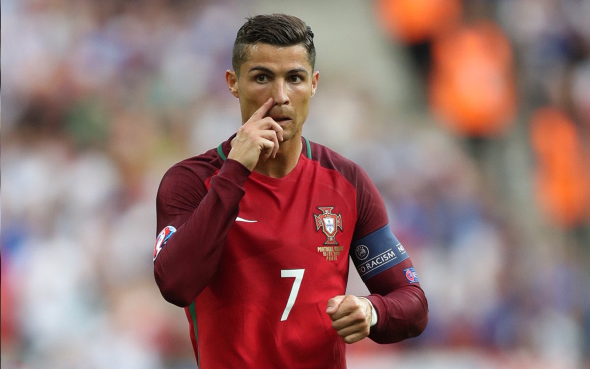 智利对阵瑞士,李刚仁的无解时刻,如何定义足球场上的绝对统治力?